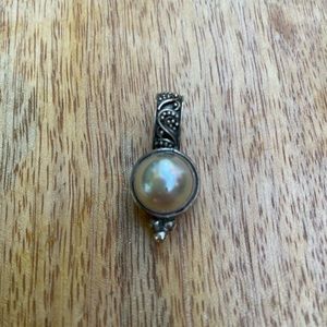 Vintage .925 pearl pendant